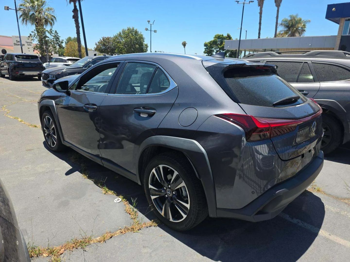 lexus ux hybrid 2024 JTHX6JBH0R2168789 image lexus ux hybrid 2024 JTHX6JBH0R2168789 image